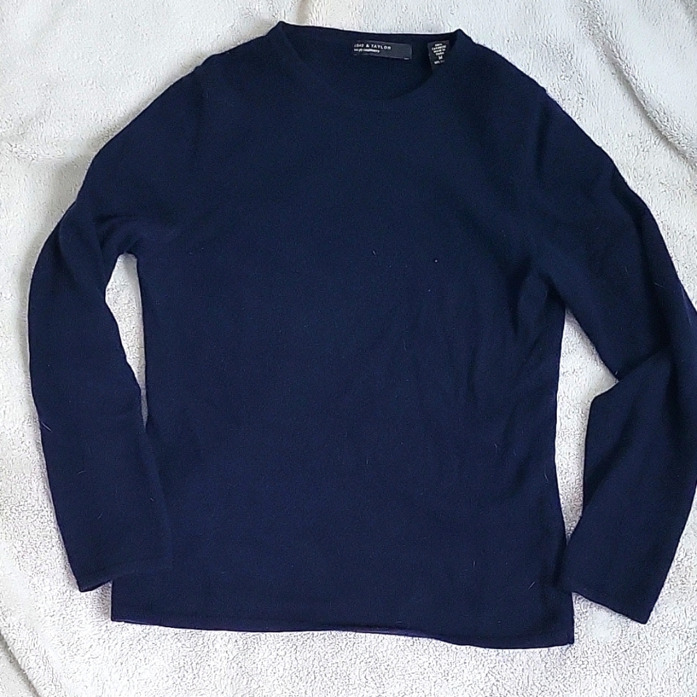 Cashmere sweater